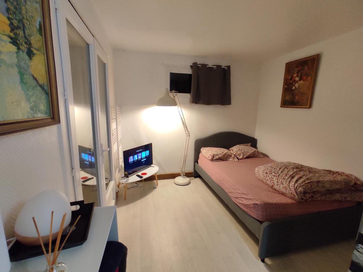 Studio Marjorie Indep. Dans Maison Particuliere Mérignac Zewnętrze zdjęcie